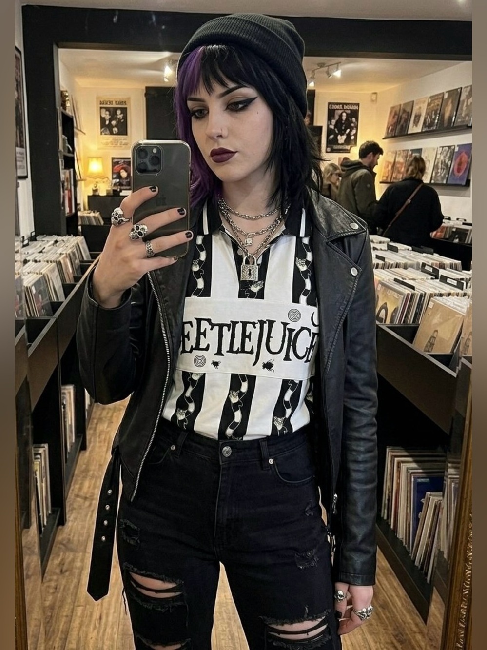 BEETLEJUICE EXCLUSIVE BOXLUNCH Sandworm Striped Rugby Shirt Size XS UNISEX